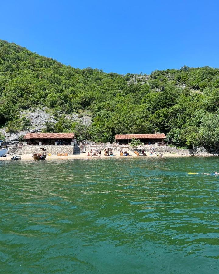 Luxury House Petrovic - Vranjina Skadar Lake Podgorica Exterior foto